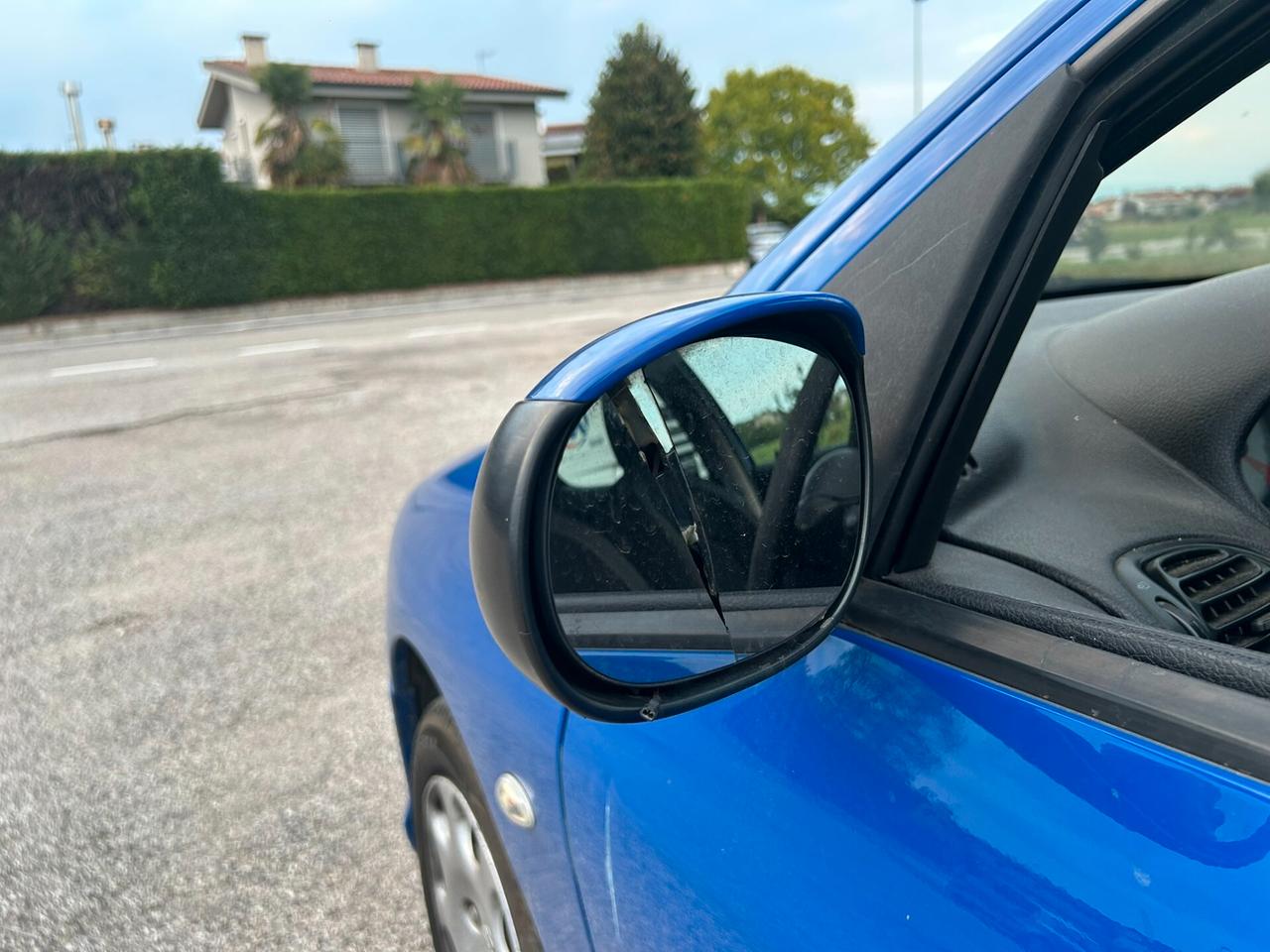 Peugeot 206 1.4 benzina/GPL 75CV - EXPORT
