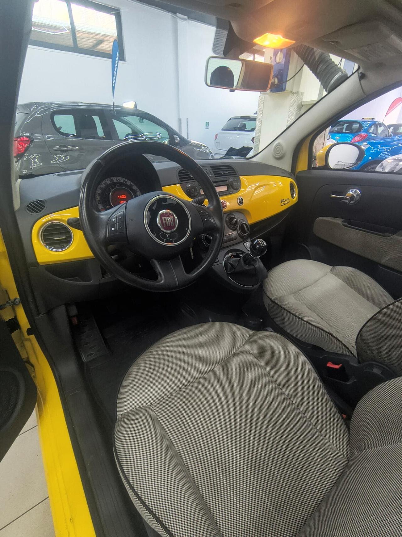 Fiat 500 1.2 Lounge