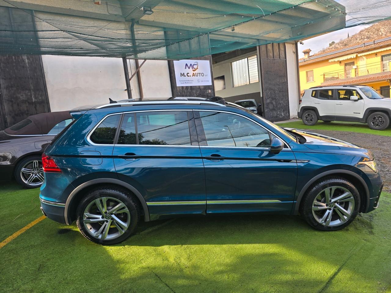 Vw Tiguan 2.0 TDI 200CV 4x4 R.line tetto apribile-2021
