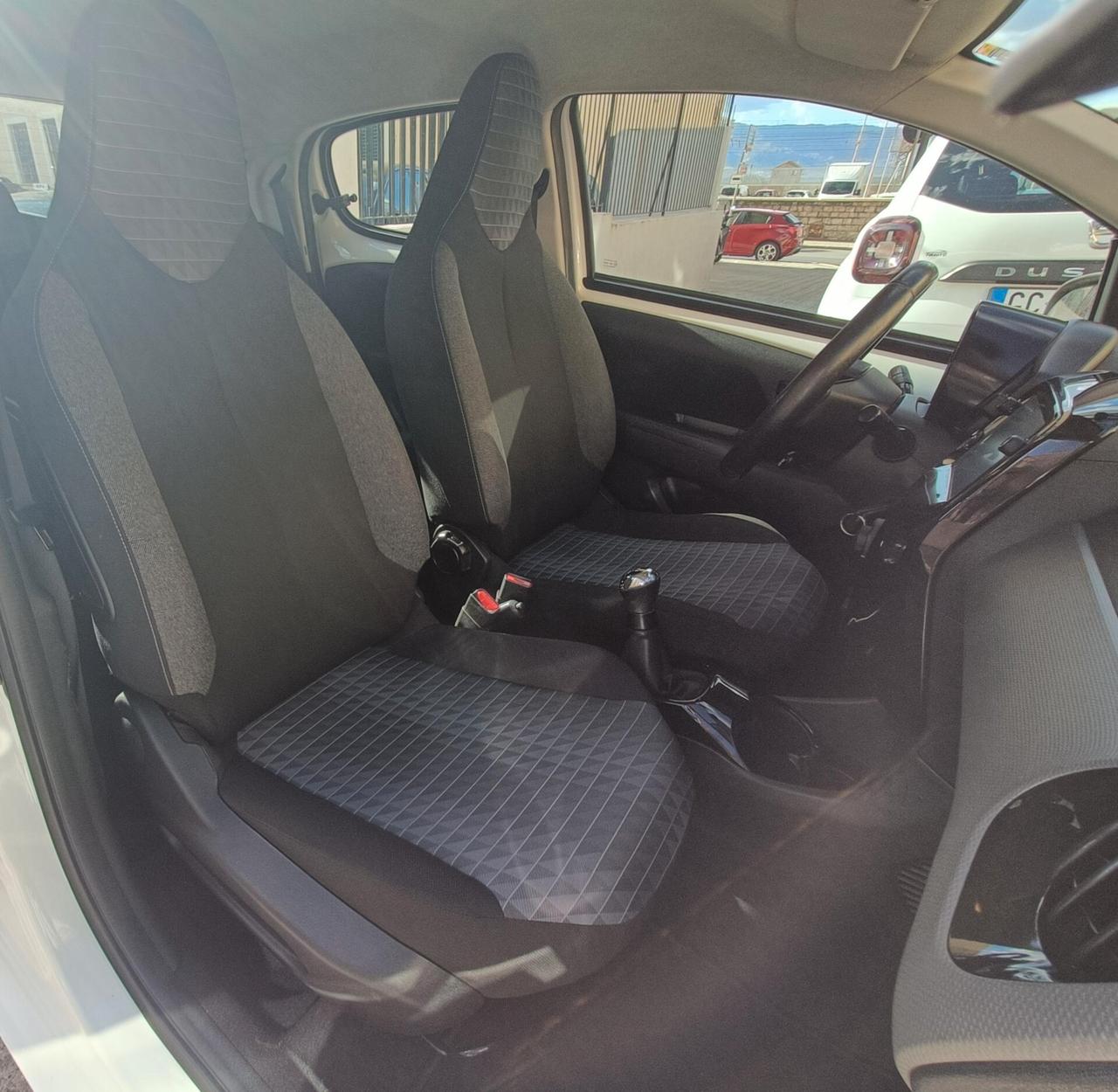 Peugeot 108 VTi 72 S&S 5 porte Allure