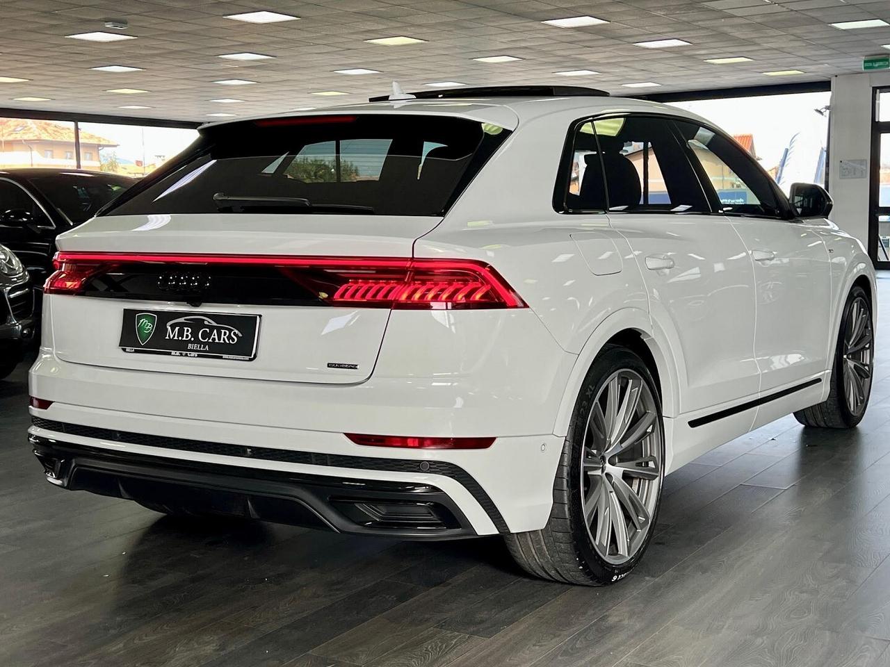 Audi Q8 Q8 50 3.0 quattro tiptronic S line mhev