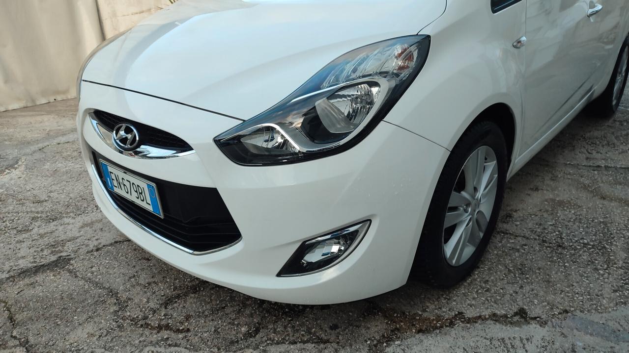 Hyundai iX20 1.4 90 CV APP MODE