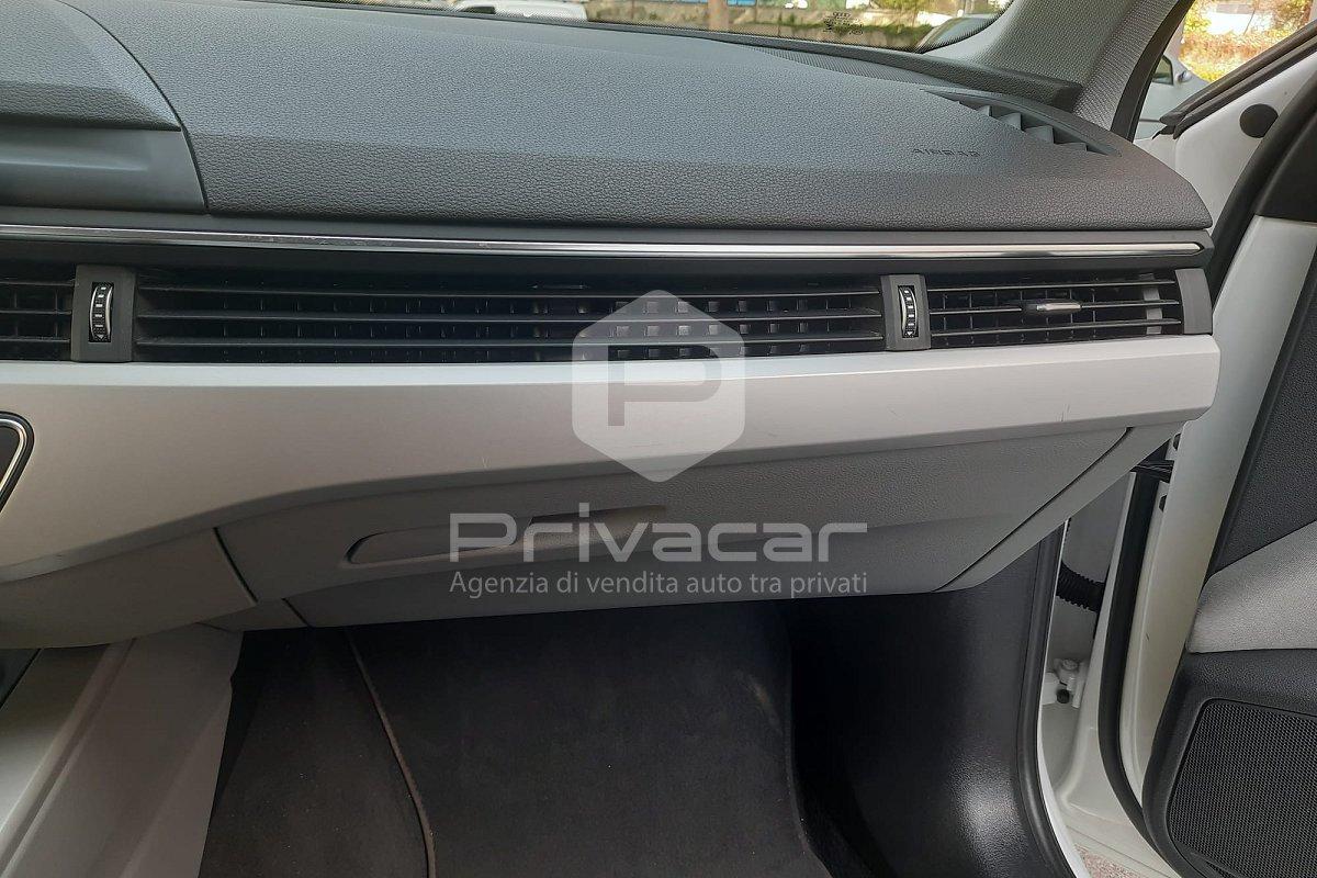 AUDI A4 30 TDI/136 CV S tronic Business Advanced