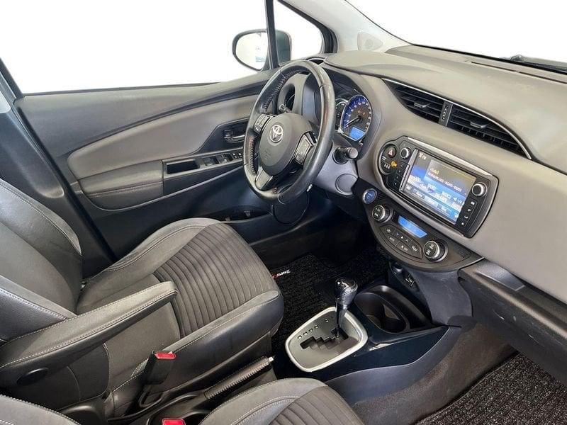Toyota Yaris Yaris 5p 1.5h Style my16