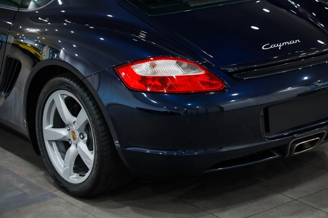 Porsche 987 Cayman