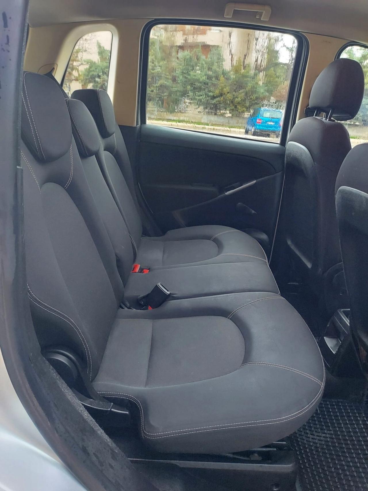 Lancia MUSA 1.3 Mjt 95 CV 5th Avenue 2012