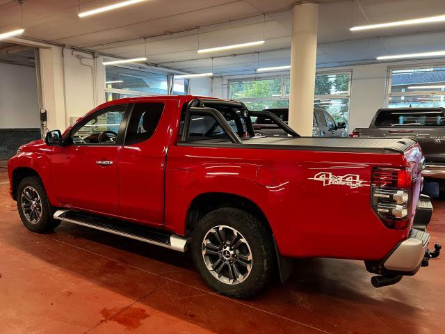 Mitsubishi L200 L200 clubcab 2.3d Intense 4wd