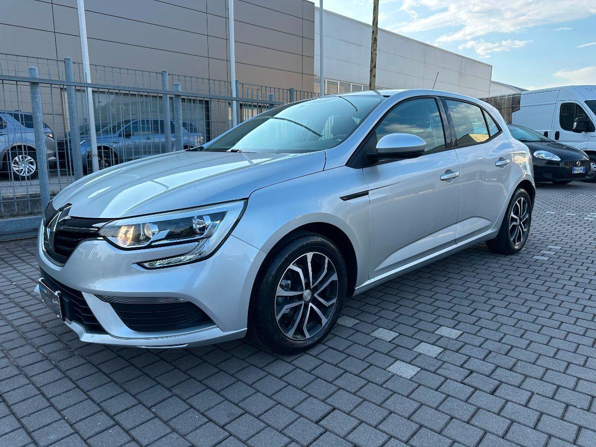 RENAULT - MÃ©gane - TCe Energy Zen