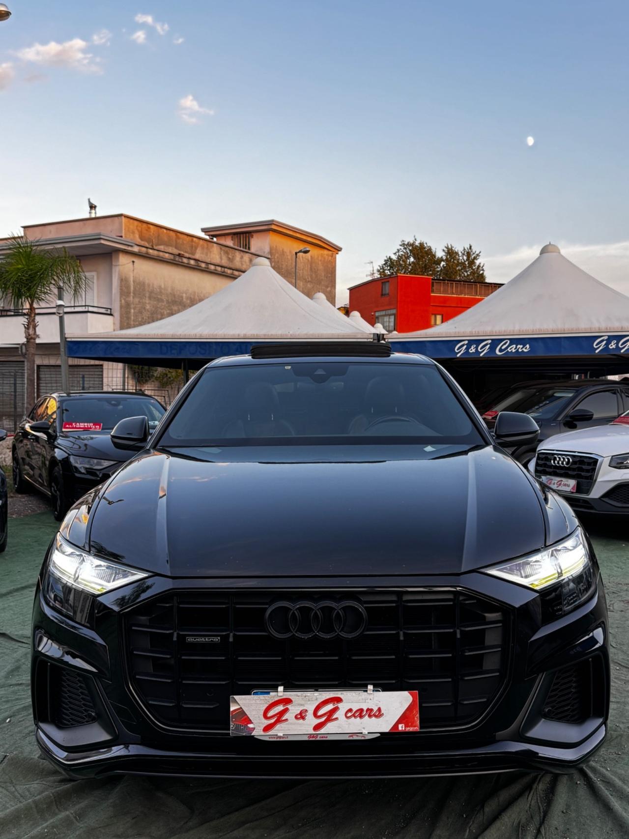 Audi Q8 50 TDI 286 CV quattro tiptronic S-Line Tetto
