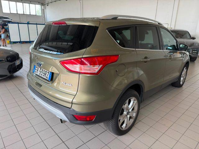 FORD Kuga 2.0 TDCI 140 CV 4WD Titanium