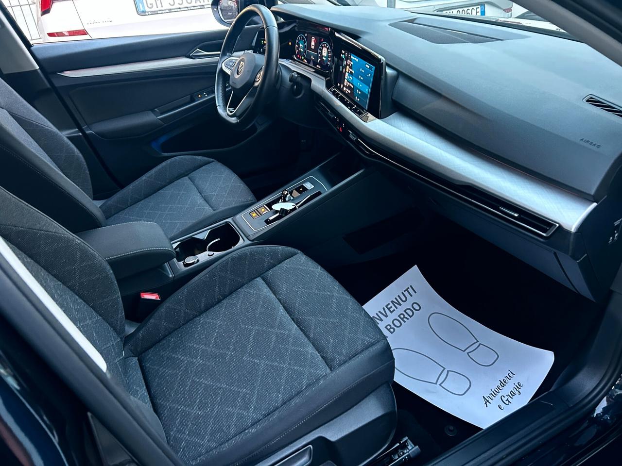 Volkswagen Golf 1.5 TGI DSG Life 2021