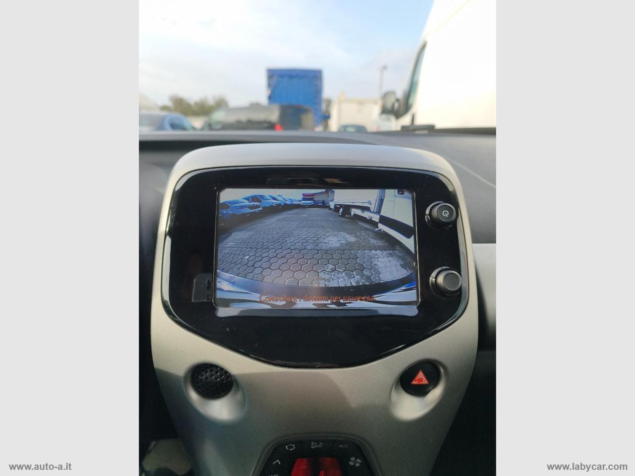 TOYOTA Aygo 1.0 VVT-i 69 CV 5p. x-pure