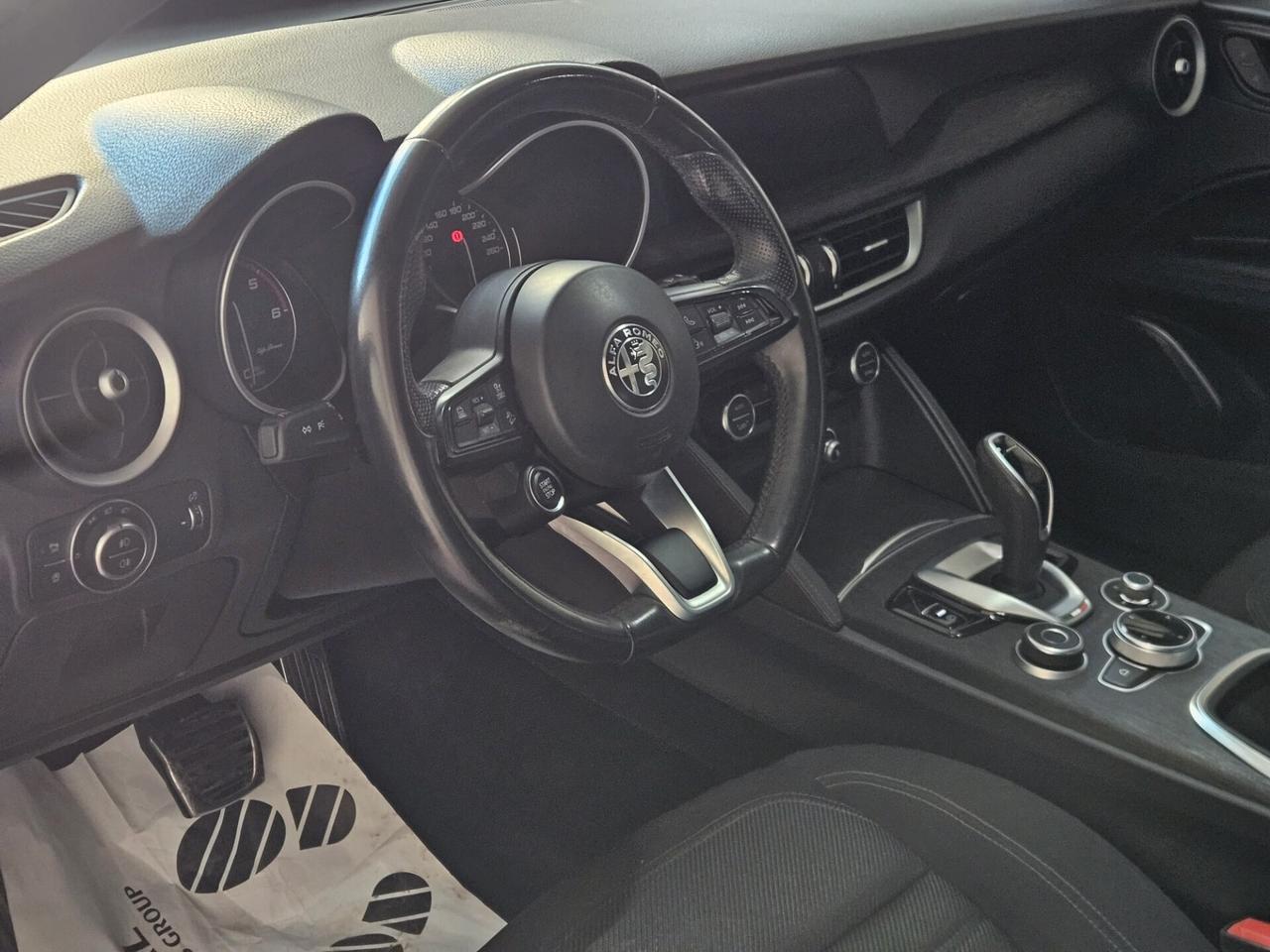 Alfa Romeo Stelvio 2.2 Turbodiesel 190 CV AT8 Q4 Business