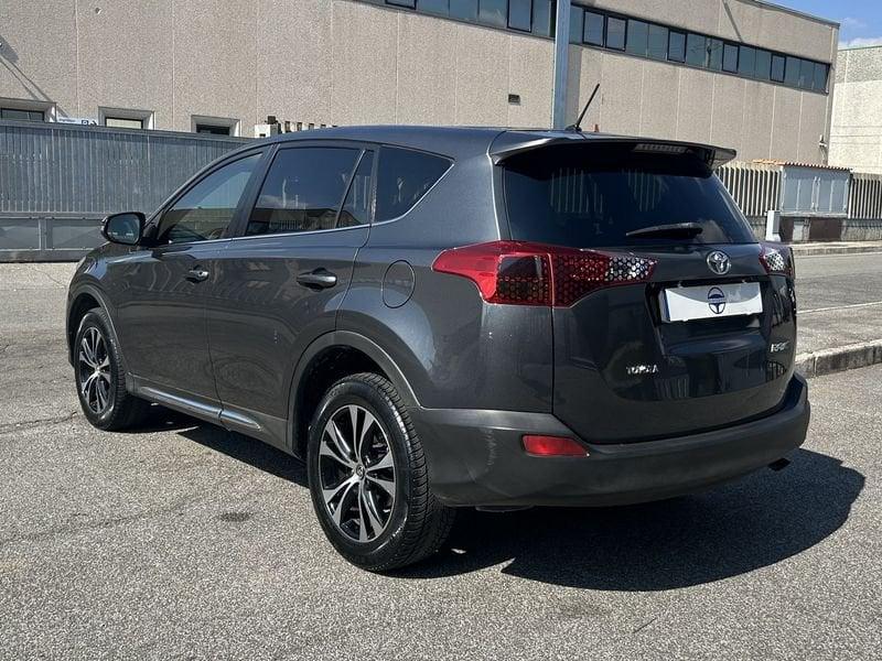 Toyota RAV4 Rav4 2.0 d-4d Lounge 2wd mt
