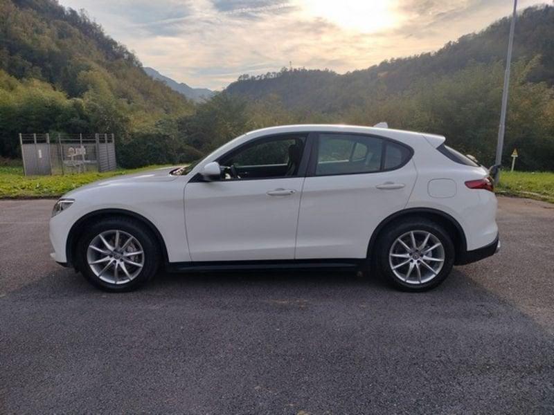 Alfa Romeo Stelvio 2.2 Turbodiesel 190 CV AT8 RWD Executive