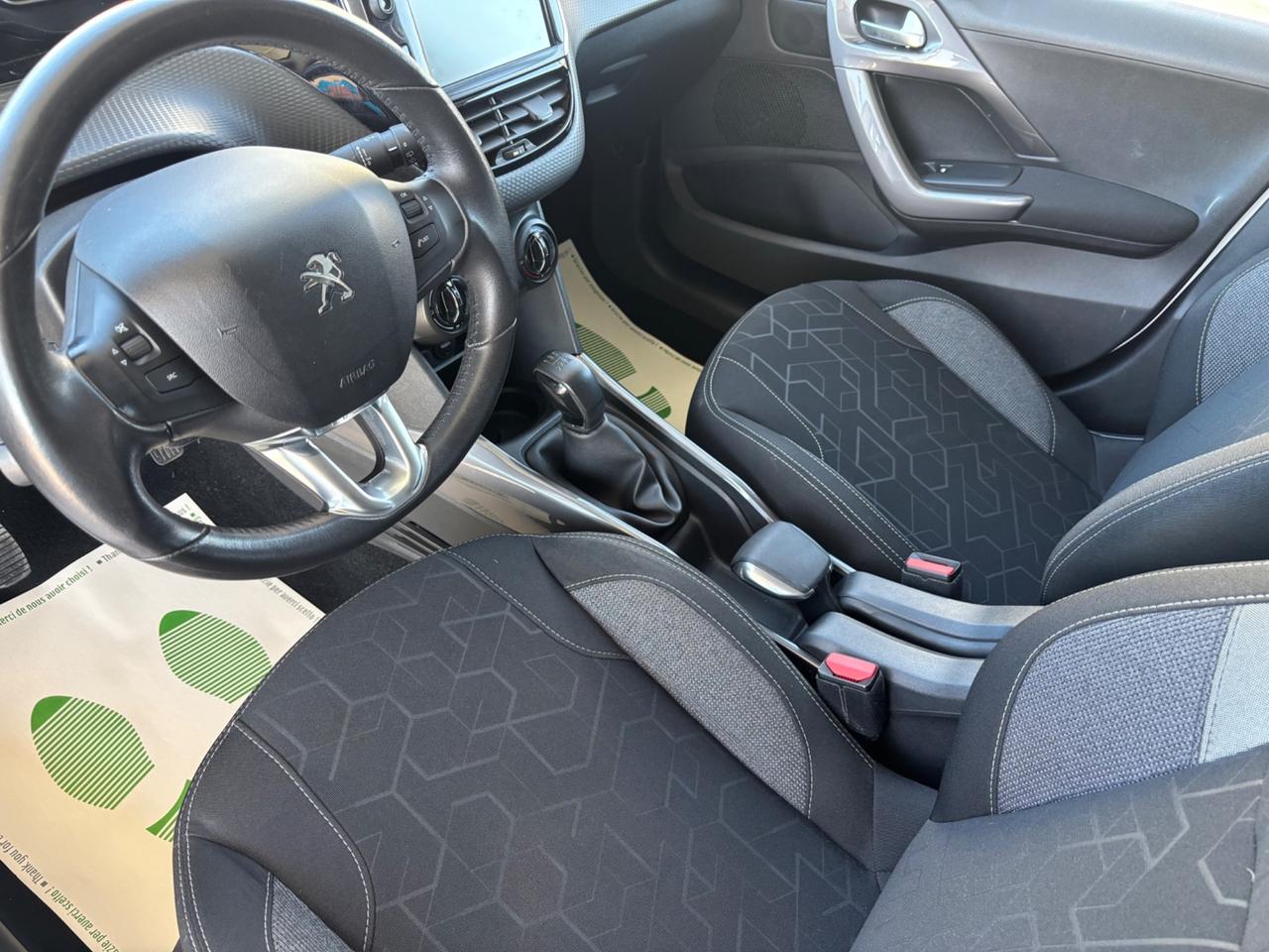 Peugeot 2008 BlueHDi 100 Active