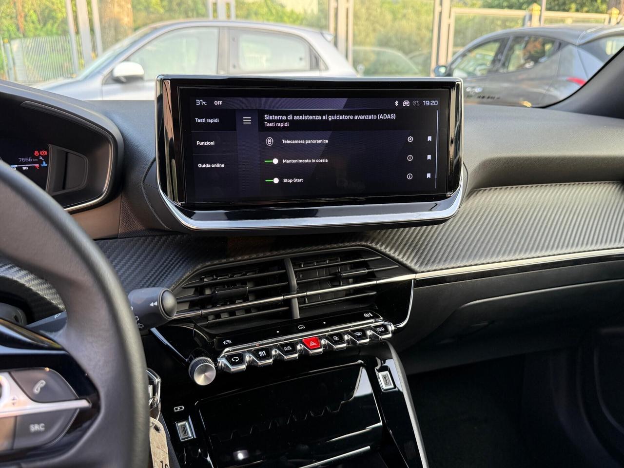 Peugeot 2008 PureTech 100 S&S Allure
