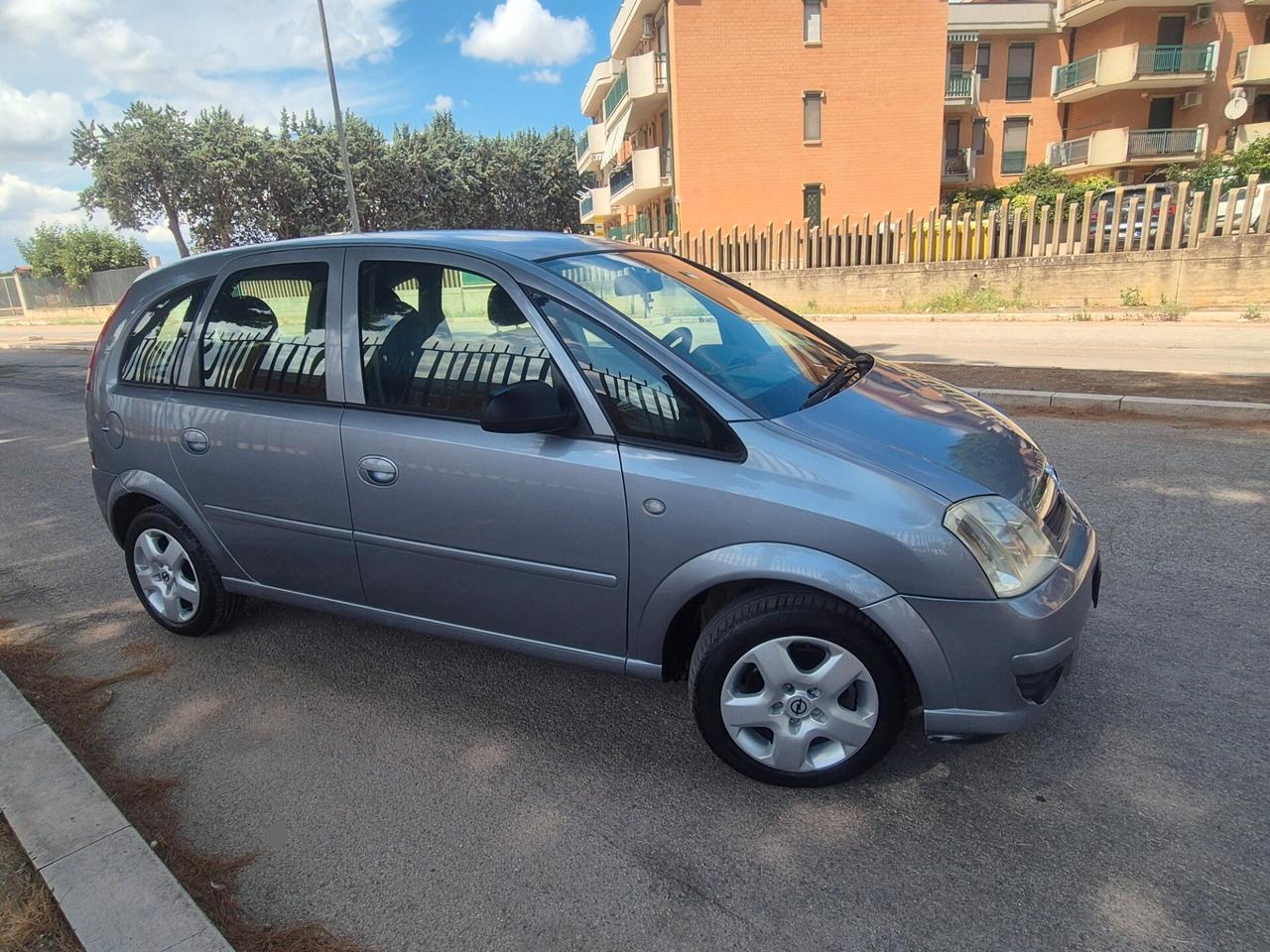 Opel Meriva 1.3 multijet 75cv gangio traino 09