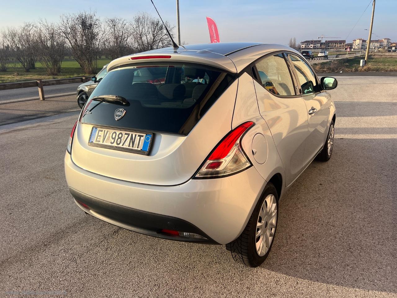 LANCIA Ypsilon 1.2 69 CV 5p. S&S Gold EURO6 SOLO KM.95000