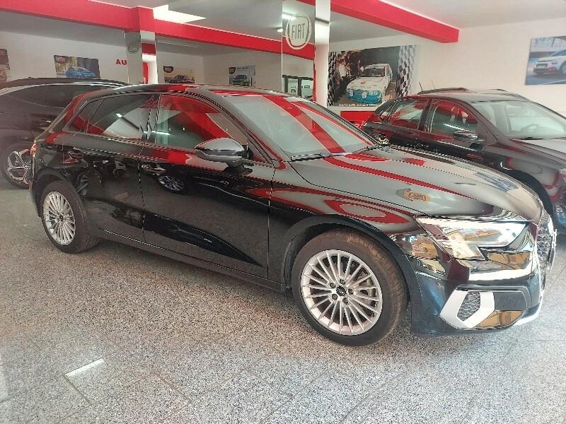 Audi A3 SPB 30 TDI Business Advanced