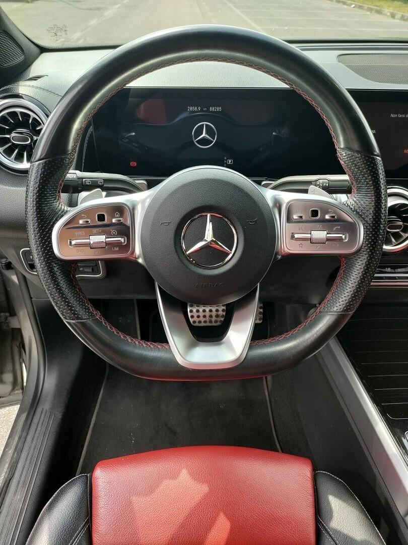 MERCEDES BENZ GLB 200 d Premium auto