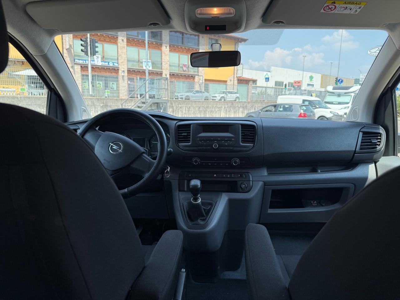 OPEL ZAFIRA LIFE / VIVARO 1.5 DIESEL 8 posti