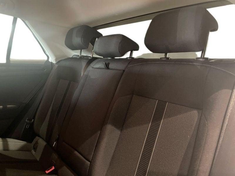 Volkswagen T-Roc 1.0 tsi Life 110cv