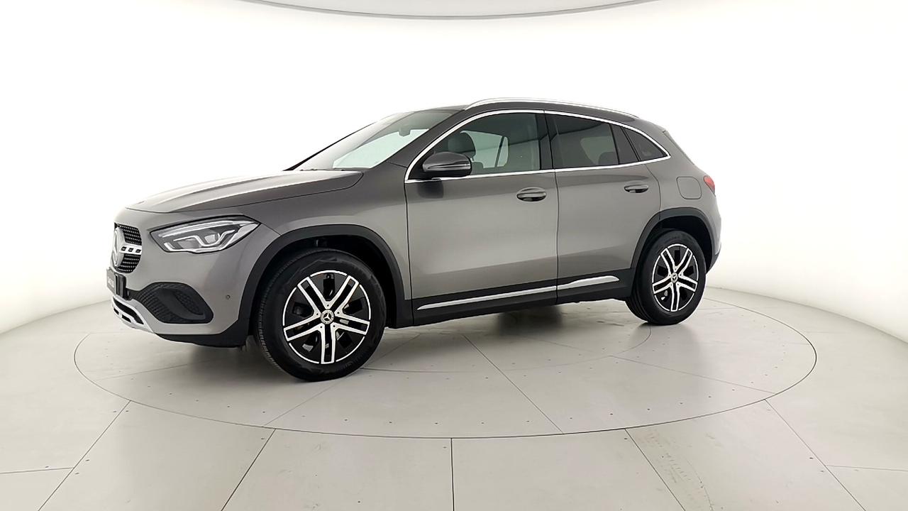 Mercedes-Benz GLA-H247 2020 - GLA 200 d Sport Plus auto