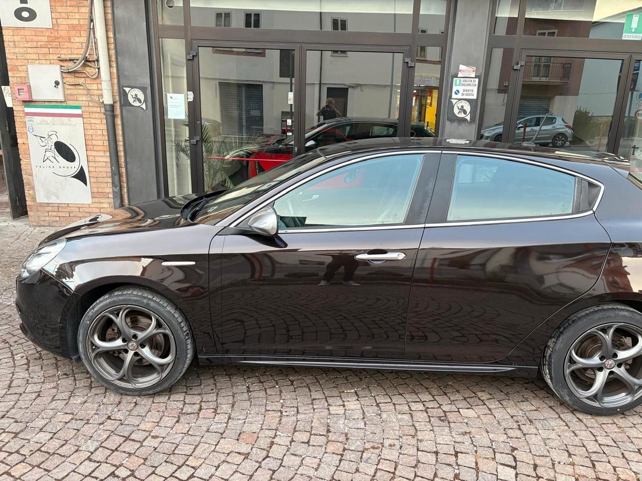 Alfa Romeo Giulietta 2.0 JTDm-2 140 CV Exclusive