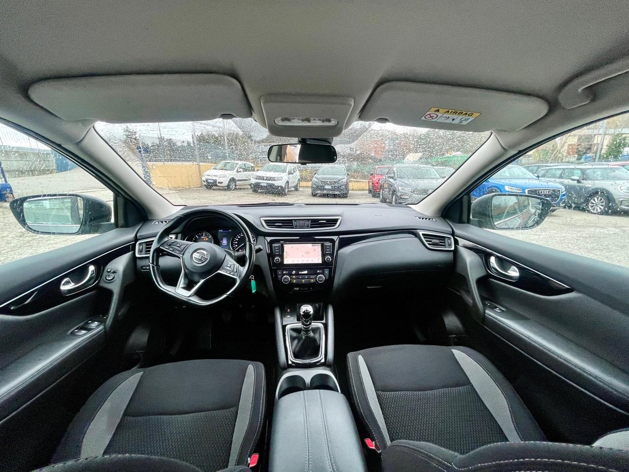 Nissan Qashqai 1.5 dCi 115 CV NAVI-TELECAMERA