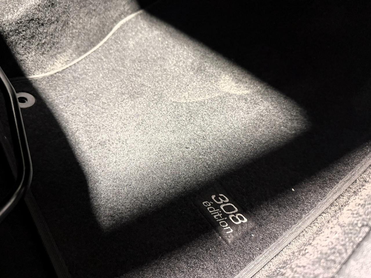 Peugeot 308 1.6HDI EDITION NAVI UNICO PROPRIETARIO