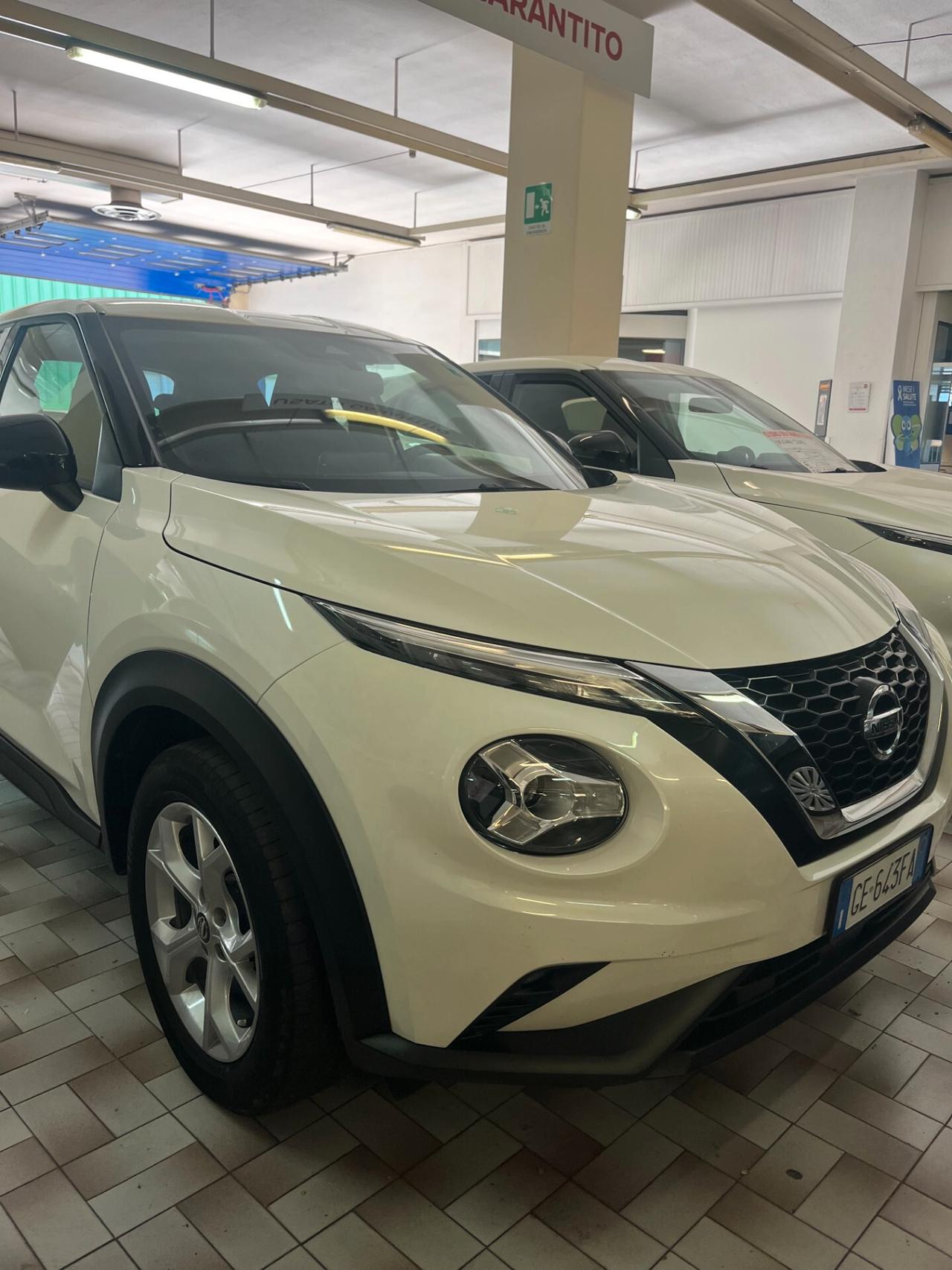 Nissan Juke 1.0 DIG-T 114 CV DCT N-Connecta