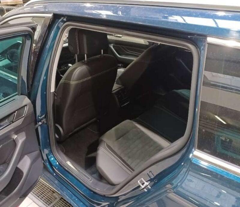 Volkswagen Passat Variant 2.0 TDI Executive 4Motion 200 CV DSG