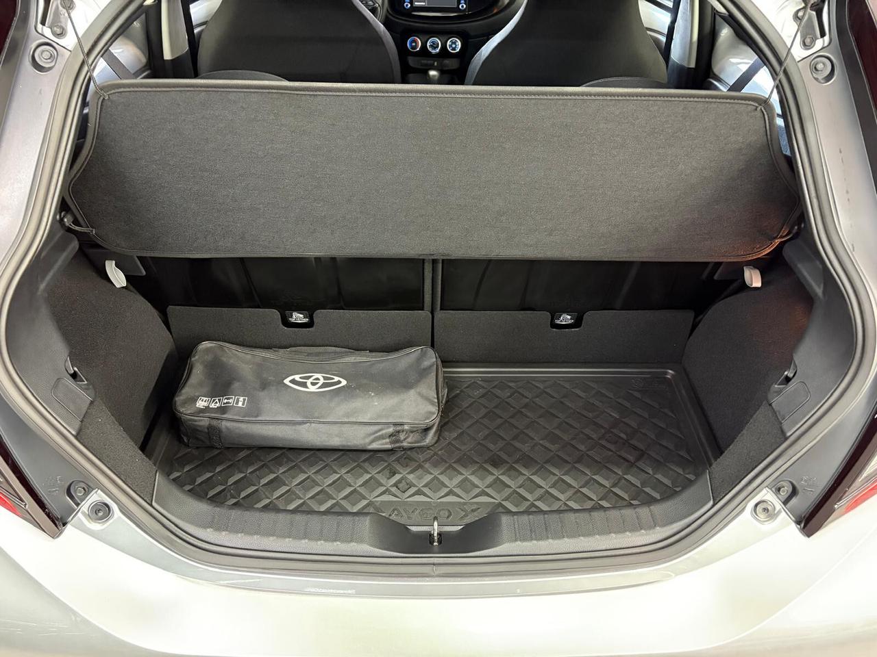 Toyota Aygo X 1.0 VVT-i 72 CV 5 porte Active S-CVT