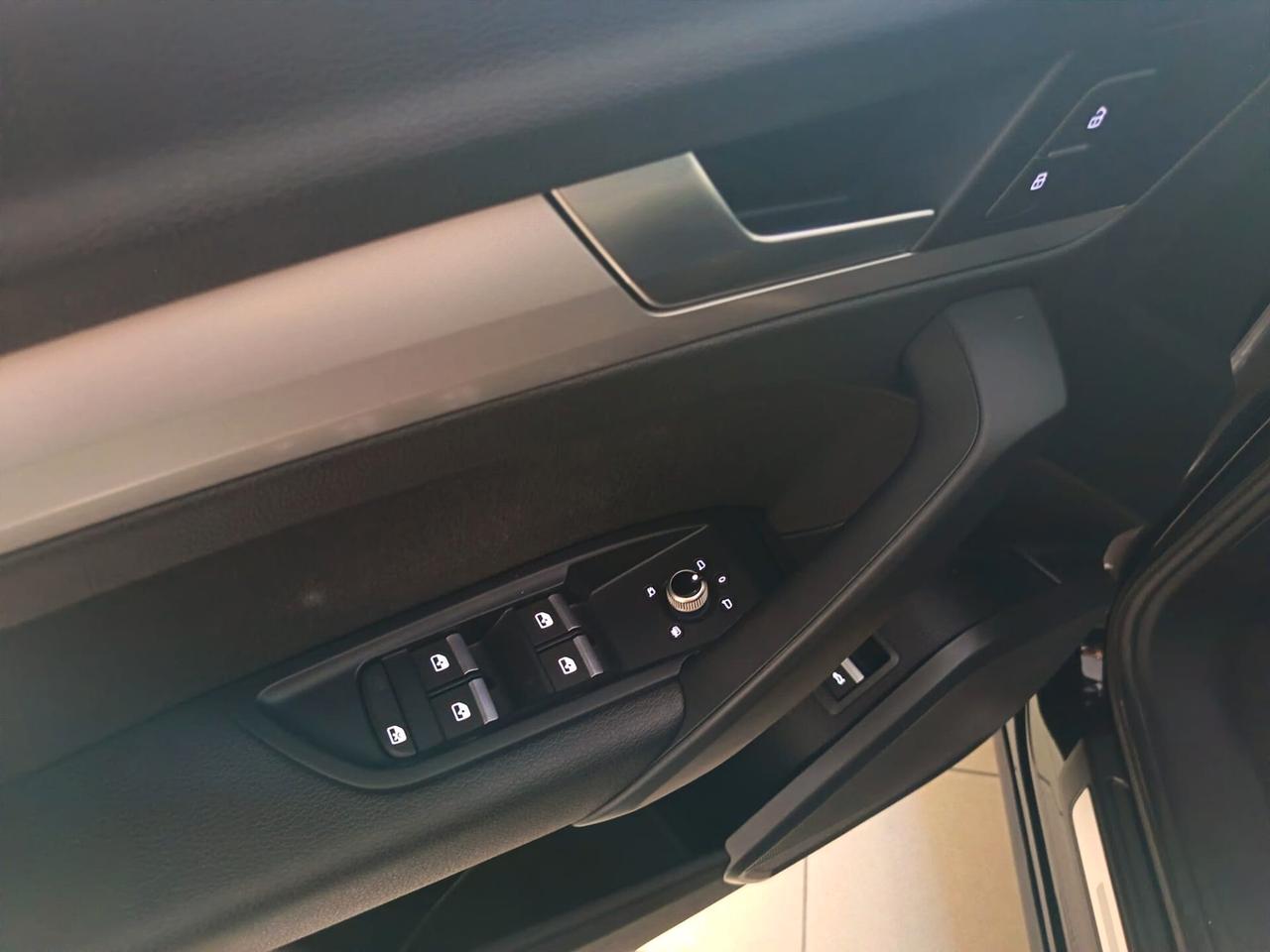 Audi Q5 35 TDI S tronic line plus