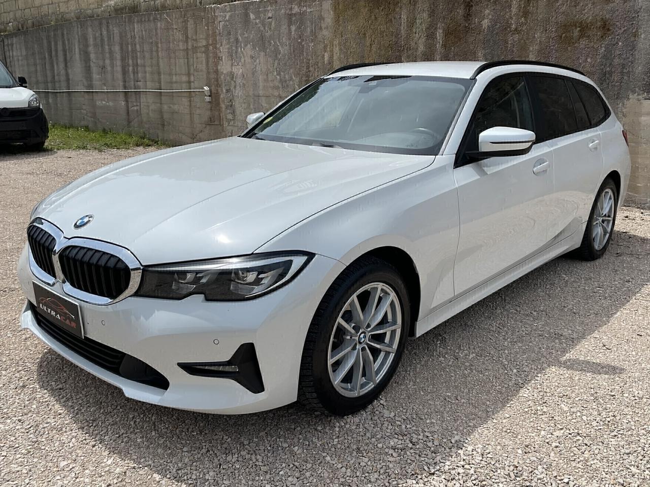 Bmw 318d 48V Touring Advantage LED NAV 2021