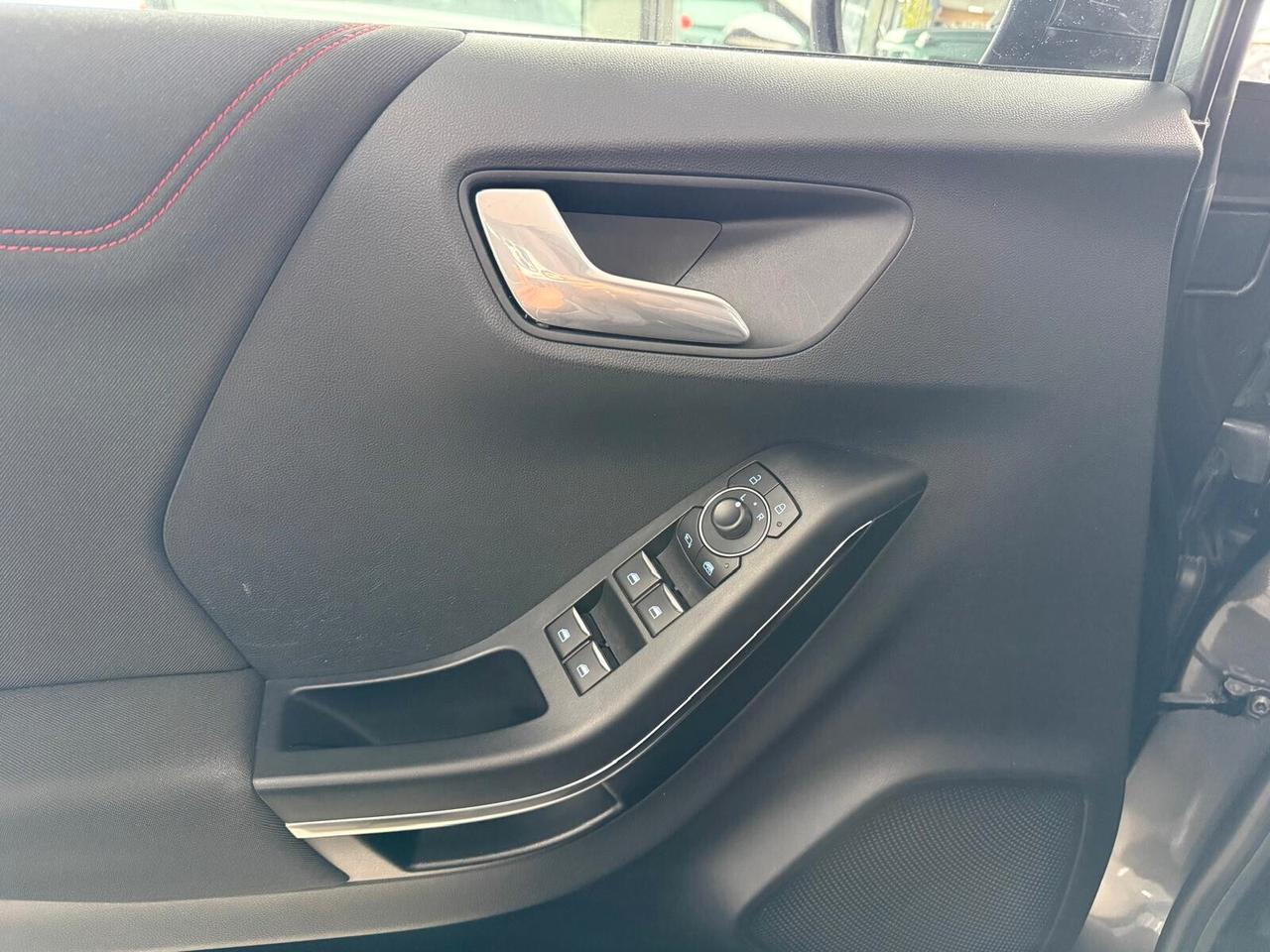 Ford Puma 1.0 EcoBoost Hybrid 125 CV S&S ST-Line