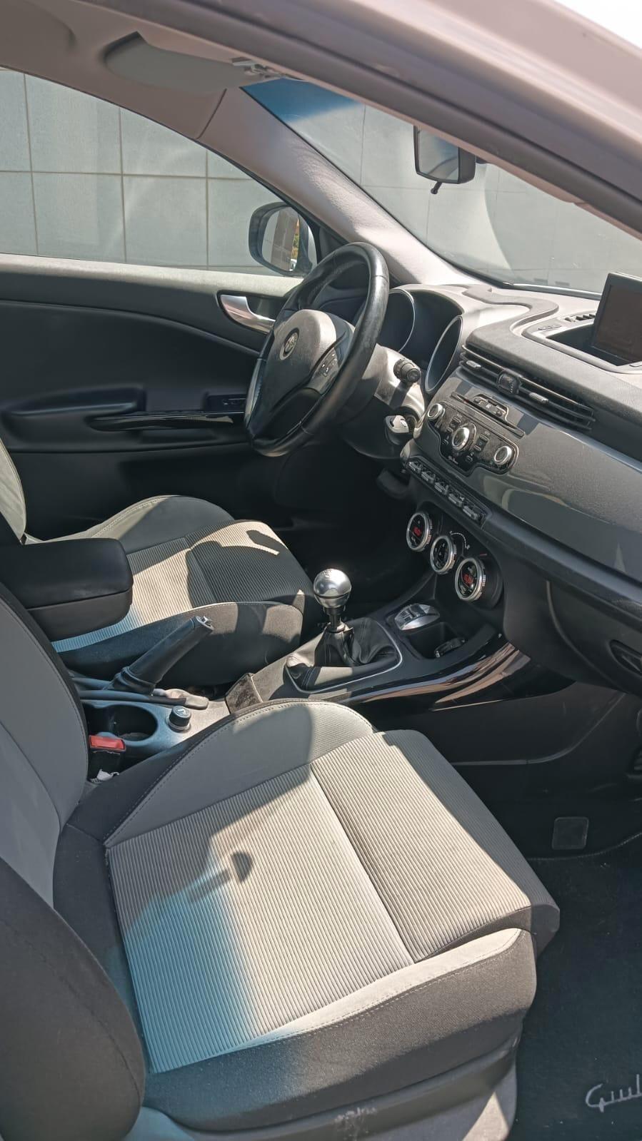 Alfa Romeo Giulietta 1.6 JTDm-2 105 CV Progression