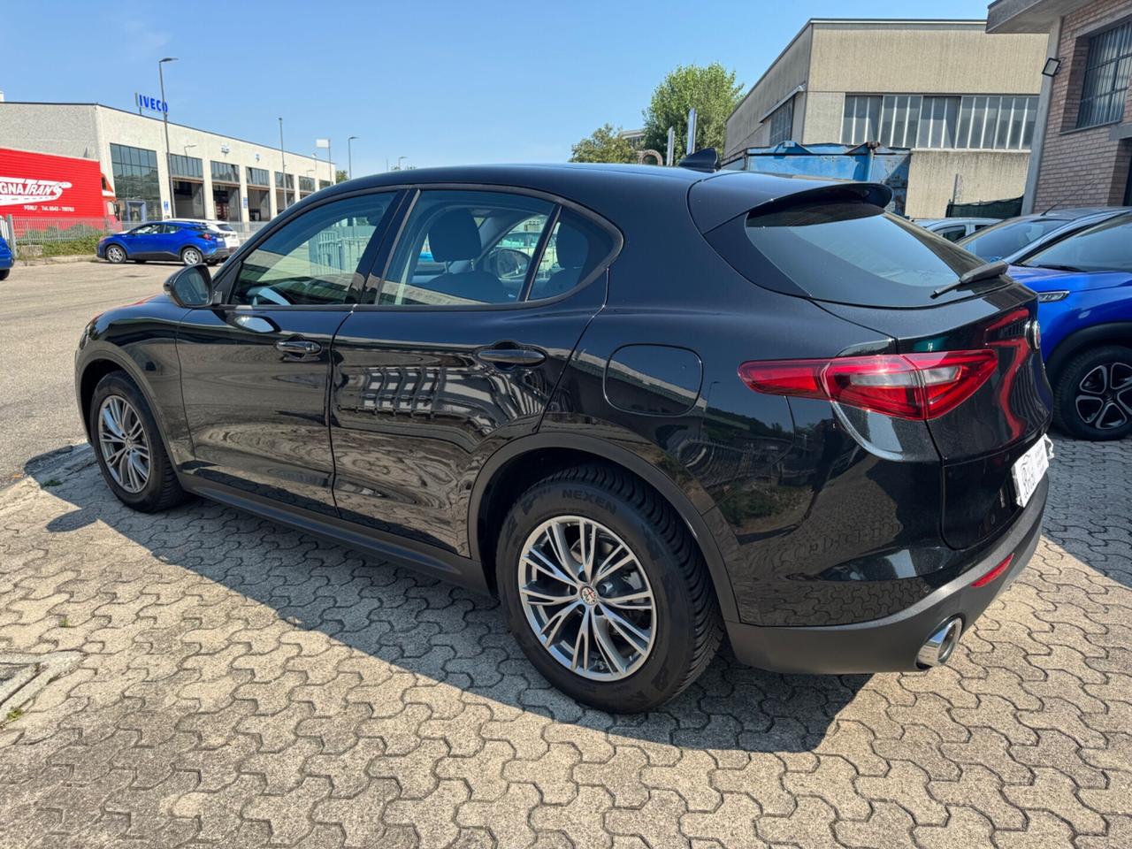 Alfa Romeo Stelvio 2.2 Turbodiesel 180 CV AT8 RWD Business
