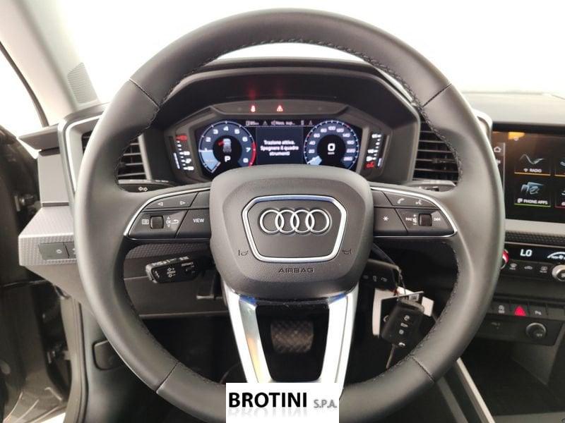 Audi A1 Sportback Allstreet 35 TSI S Tronic Identity Contrast
