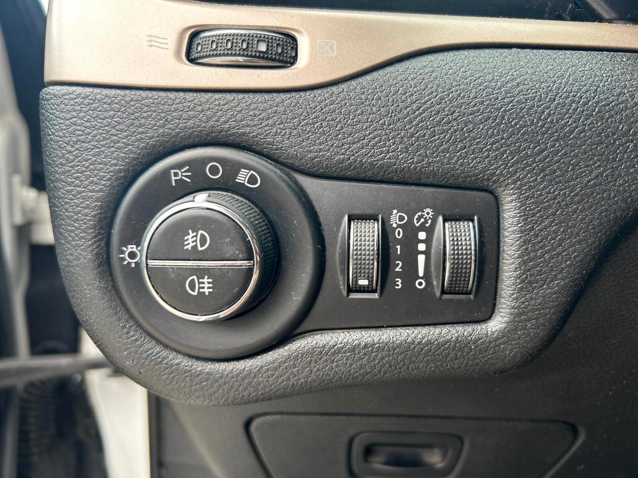 Jeep Cherokee 2.0 Mjt II 4WD Active Drive I Longitude