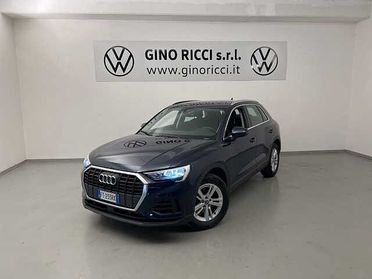 Audi Q3 35 TFSI S tronic Business