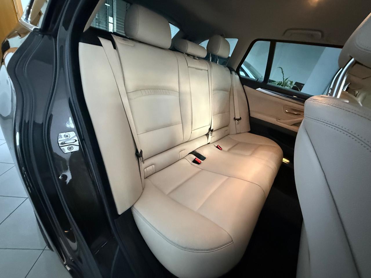 BMW 530d xDRIVE 258CV TOURING LUXURY