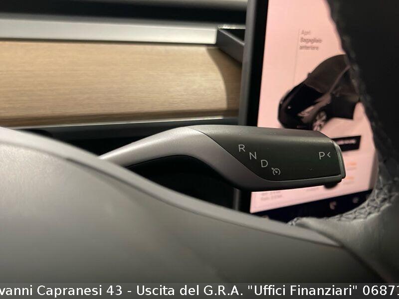 Tesla Model Y Model Y Long Range AWD