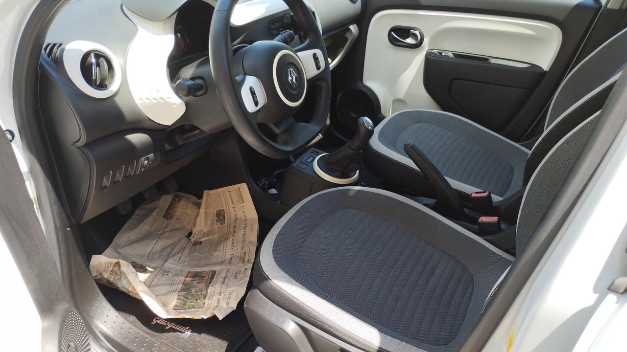 Renault Twingo SCe Lovely