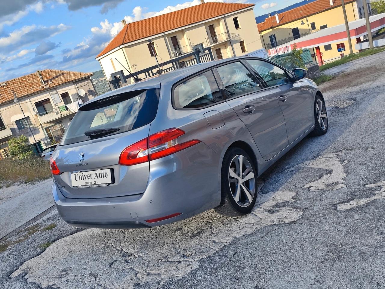 Peugeot 308 BlueHDi 130 S&S EAT8 SW Allure-Precisa in tutto!!