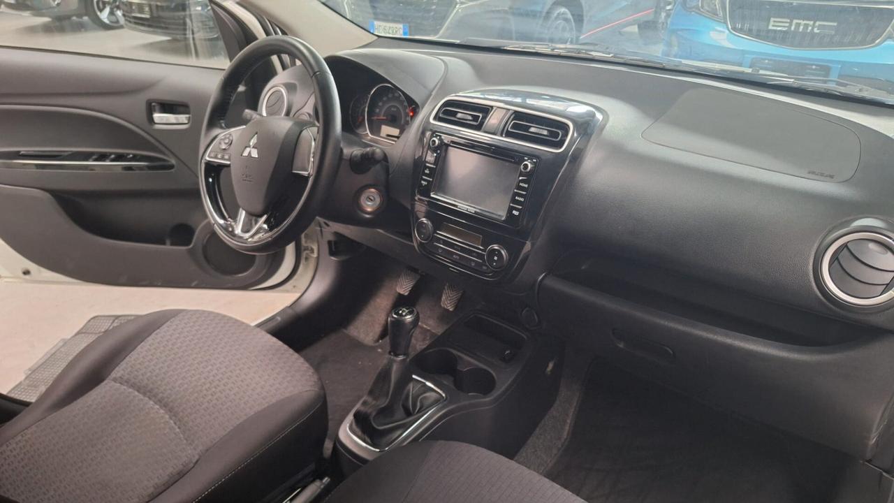 Mitsubishi SpaceStar 1.0 Intense NAVI solo 27MILAKM