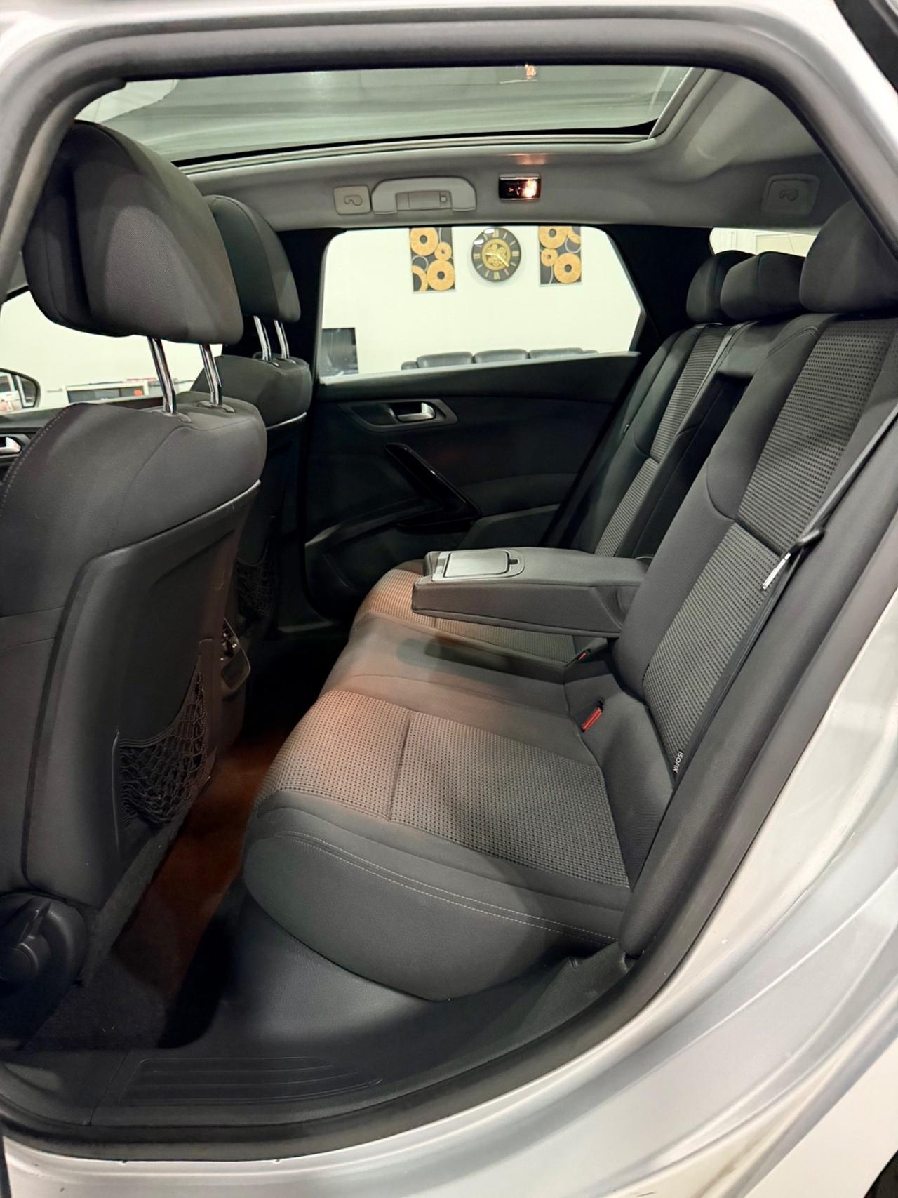Peugeot 508 2.0 HDi 140CV SW Ciel Business