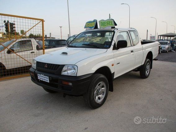 Mitsubishi L200 Pik-up King Cab Molto Bello