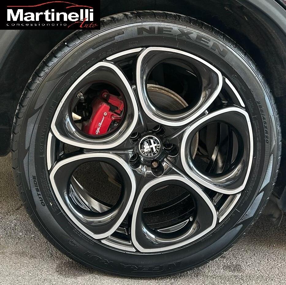 Alfa Romeo Stelvio 2.2 Turbodiesel 180 CV AT8 RWD Executive
